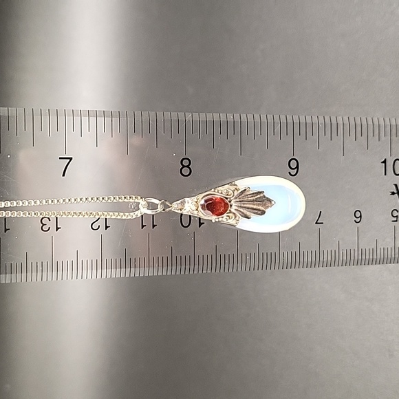 Opalite and garnet sterling silver pendant- WITH sterling silver box chain - Picture 5 of 8